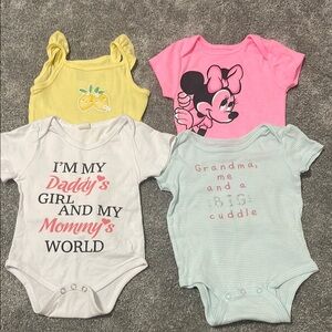 6mo Disney Minnie Mouse & Short Sleeve Onesies